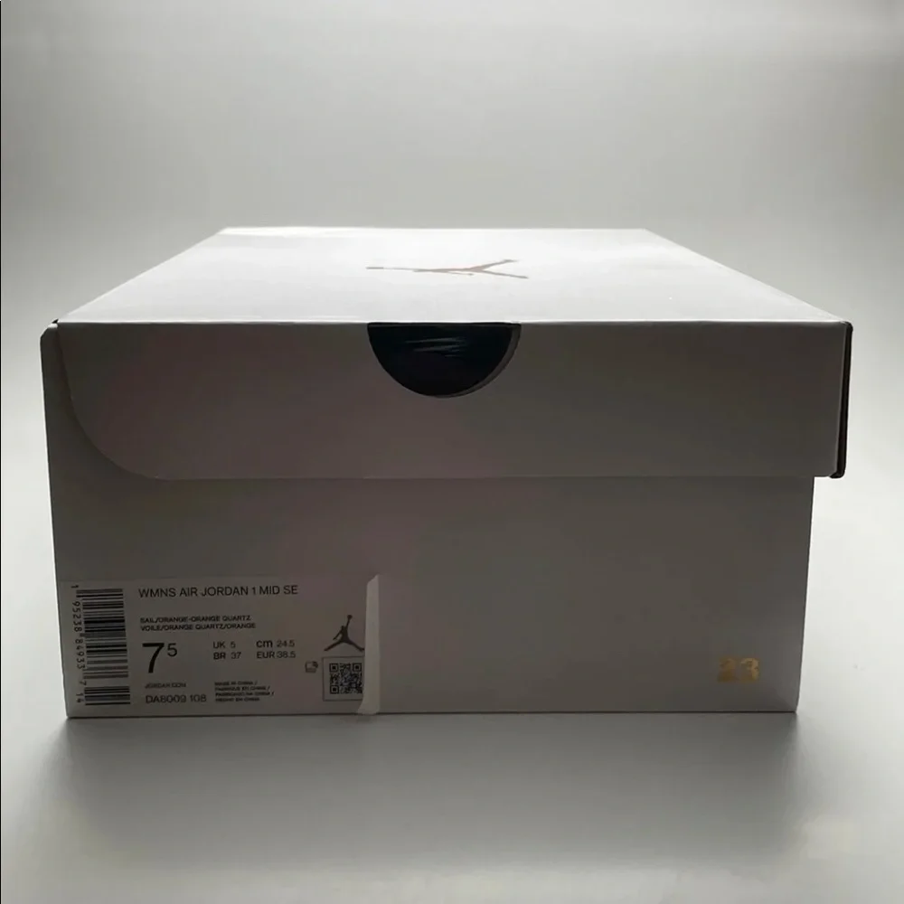 Air Jordan 1 Mid SE - Picture 5 of 5